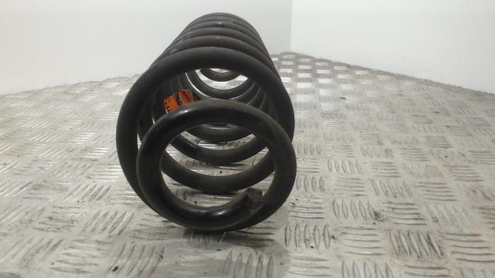 Schroefveer achter van een Chevrolet Suburban 5.3 V8 FlexFuel 4x4 2014