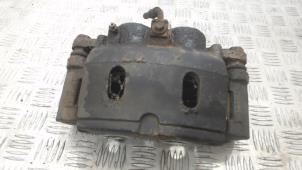 Gebruikte Remklauw (Tang) links-voor Chevrolet Suburban 5.3 V8 FlexFuel 4x4 Prijs € 105,00 Margeregeling aangeboden door Binckhorst BV