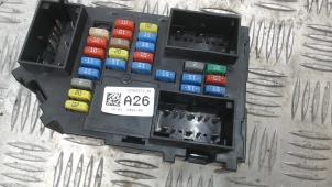 Gebruikte Zekeringkast Chevrolet Suburban 5.3 V8 FlexFuel 4x4 Prijs € 52,50 Margeregeling aangeboden door Binckhorst BV