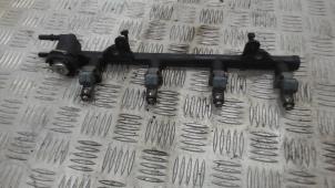 Gebruikte Injector brug Ford Fiesta 5 (JD/JH) 1.3 Prijs € 63,00 Margeregeling aangeboden door Binckhorst BV