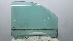 Gebruikte Portierruit 4Deurs rechts-voor Chevrolet Suburban 5.3 V8 FlexFuel 4x4 Prijs € 105,00 Margeregeling aangeboden door Binckhorst BV