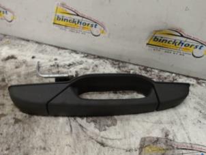 Gebruikte Deurgreep 4Deurs rechts-voor Chevrolet Suburban 5.3 V8 FlexFuel 4x4 Prijs € 36,75 Margeregeling aangeboden door Binckhorst BV