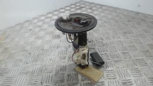 Gebruikte Tank element Pomp Ford Fiesta 4 1.6 16V Prijs € 36,75 Margeregeling aangeboden door Binckhorst BV
