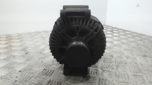 Gebruikte Dynamo Mercedes Sprinter 3,5t (906.73) 315 CDI 16V Prijs € 131,25 Margeregeling aangeboden door Binckhorst BV