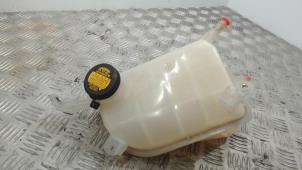 Gebruikte Expansievat Toyota Auris (E15) 1.8 16V HSD Full Hybrid Prijs € 21,00 Margeregeling aangeboden door Binckhorst BV