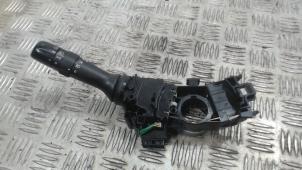 Gebruikte Richtingaanwijzer Schakelaar Toyota Auris (E15) 1.8 16V HSD Full Hybrid Prijs € 31,50 Margeregeling aangeboden door Binckhorst BV