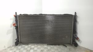 Gebruikte Radiateur Ford Focus C-Max 1.6 16V Prijs € 31,50 Margeregeling aangeboden door Binckhorst BV