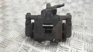 Gebruikte Remklauw (Tang) links-voor Chevrolet Matiz 0.8 S,SE Prijs € 21,00 Margeregeling aangeboden door Binckhorst BV