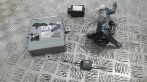 Gebruikte Kontaktslot + computer Suzuki Ignis (FH) 1.3 16V Prijs € 131,25 Margeregeling aangeboden door Binckhorst BV