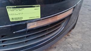 Gebruikte Richtingaanwijzer links Volkswagen Passat Variant (3C5) 1.9 TDI Prijs € 15,75 Margeregeling aangeboden door Binckhorst BV