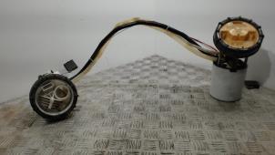 Gebruikte Tank element Pomp Mercedes E (W211) 2.5 E-230 V6 24V Prijs € 105,00 Margeregeling aangeboden door Binckhorst BV