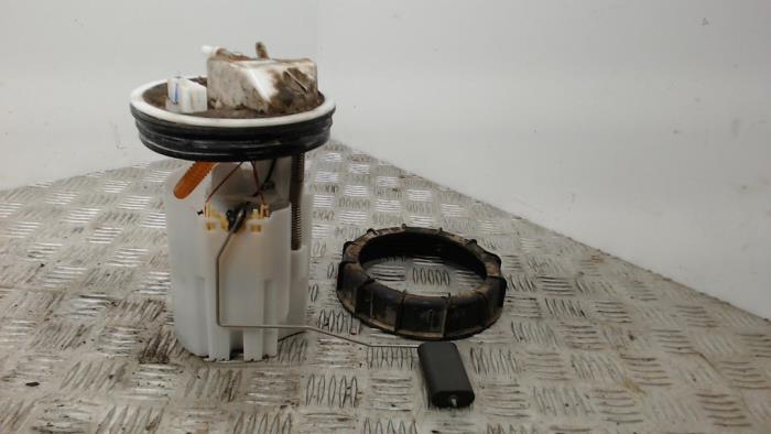 Gebruikte Tank element Pomp Ford Transit Courier 1.0 Ti-VCT EcoBoost 12V Prijs € 52,50 Margeregeling aangeboden door Binckhorst BV