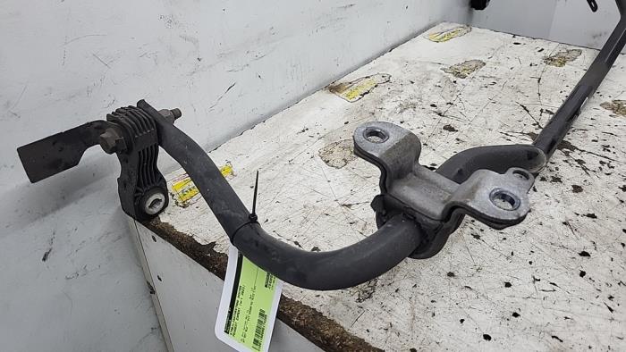 Stabilisatorstang achter van een Peugeot Expert (V1/VA/VB/VE/VF/VT/VY) e-Expert 2023