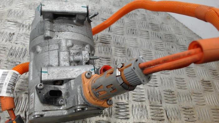 Aircopomp van een Peugeot Expert (V1/VA/VB/VE/VF/VT/VY) e-Expert 2023