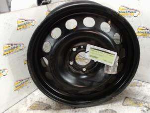 Gebruikte Velg Peugeot Expert (V1/VA/VB/VE/VF/VT/VY) e-Expert Prijs € 31,76 Inclusief btw aangeboden door Binckhorst BV