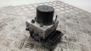 Gebruikte ABS Pomp Volkswagen Polo V (6R) 1.2 TDI 12V BlueMotion Prijs € 31,50 Margeregeling aangeboden door Binckhorst BV