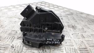 Gebruikte Deurslot Mechaniek 4Deurs links-achter Ford Fiesta 6 (JA8) 1.25 16V Prijs € 31,50 Margeregeling aangeboden door Binckhorst BV