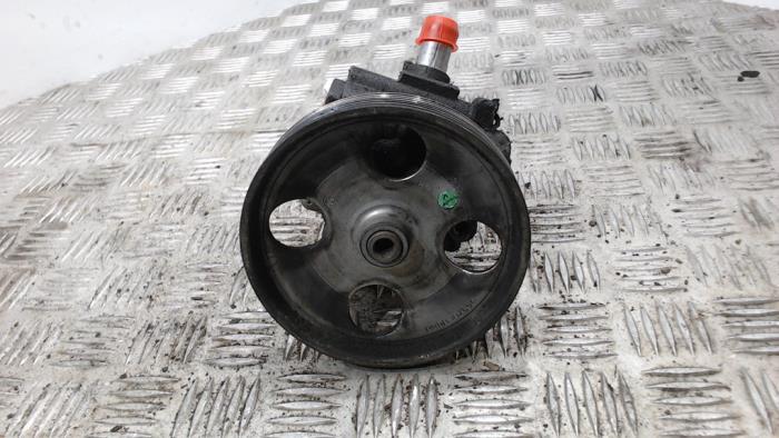 Gebruikte Stuurpomp Peugeot Partner (GC/GF/GG/GJ/GK) 1.6 HDI 90 16V Prijs € 42,00 Margeregeling aangeboden door Binckhorst BV