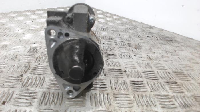 Gebruikte Startmotor Mitsubishi Space Star (A0) 1.0 12V Prijs € 42,00 Margeregeling aangeboden door Binckhorst BV