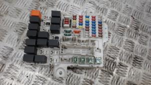 Gebruikte Zekeringkast Smart Forfour (454) 1.1 12V Prijs € 31,50 Margeregeling aangeboden door Binckhorst BV