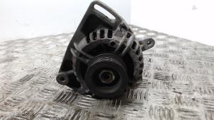 Gebruikte Dynamo Renault Twingo II (CN) 1.2 16V Prijs € 36,75 Margeregeling aangeboden door Binckhorst BV