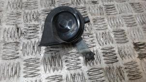 Gebruikte Toeter BMW X3 (E83) 2.0d 16V Prijs € 10,50 Margeregeling aangeboden door Binckhorst BV