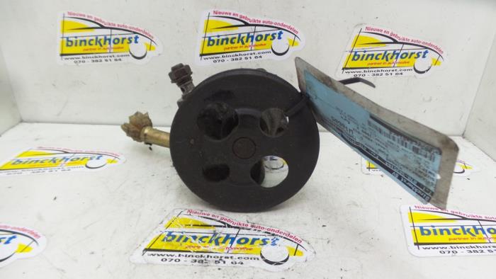 Gebruikte Pomp Servo Suzuki Swift (SF310/413) 1.3 Prijs € 42,00 Margeregeling aangeboden door Binckhorst BV