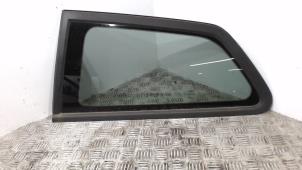 Gebruikte Ruit 2Deurs links-achter Kia Pro cee'd (EDB3) 1.4 CVVT 16V Prijs € 42,00 Margeregeling aangeboden door Binckhorst BV