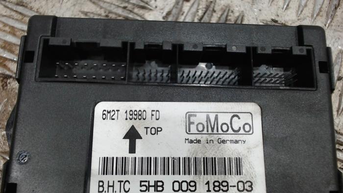 Computer Kachel van een Ford Galaxy (WA6) 2.0 TDCi 16V 2014