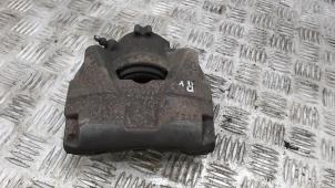 Gebruikte Remklauw (Tang) rechts-voor Renault Megane III Berline (BZ) 1.5 dCi 110 Prijs € 21,00 Margeregeling aangeboden door Binckhorst BV