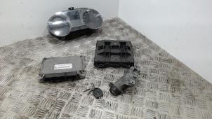 Gebruikte Contactslot + computer Seat Ibiza IV SC (6J1) 1.2 12V Prijs € 105,00 Margeregeling aangeboden door Binckhorst BV