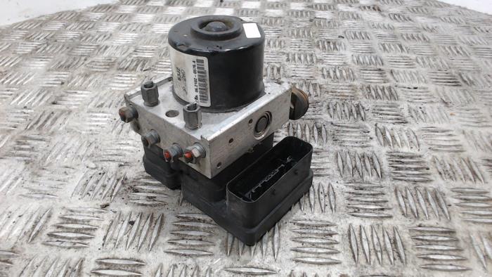 Gebruikte ABS Pomp Suzuki Swift (ZA/ZC/ZD1/2/3/9) 1.3 VVT 16V Prijs € 236,25 Margeregeling aangeboden door Binckhorst BV