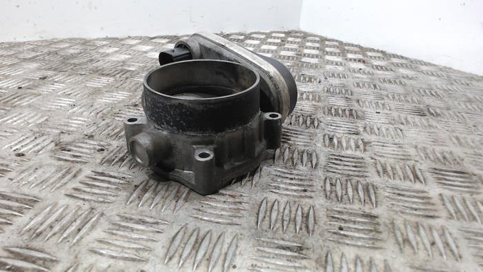 Gebruikte Gasklephuis Jeep Grand Cherokee (WH/WK) 6.1 SRT-8 Prijs € 72,45 Margeregeling aangeboden door Binckhorst BV