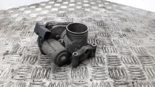 Gebruikte Gasklephuis Volkswagen Polo IV (9N1/2/3) 1.2 12V Prijs € 31,50 Margeregeling aangeboden door Binckhorst BV