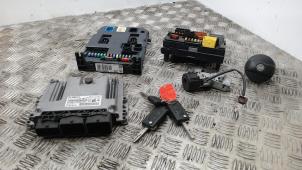 Gebruikte Kontaktslot + computer Citroen C3 (SC) 1.6 HDi 92 Prijs € 145,95 Margeregeling aangeboden door Binckhorst BV