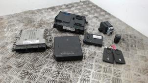 Gebruikte Kontaktslot + computer Renault Megane III Berline (BZ) 1.5 dCi 110 Prijs € 131,25 Margeregeling aangeboden door Binckhorst BV