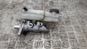 Gebruikte Hoofdremcilinder Renault Megane III Berline (BZ) 1.5 dCi 110 Prijs € 26,25 Margeregeling aangeboden door Binckhorst BV