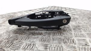 Gebruikte Portiergreep 2Deurs links Peugeot Expert (V1/VA/VB/VE/VF/VT/VY) e-Expert Prijs € 31,76 Inclusief btw aangeboden door Binckhorst BV