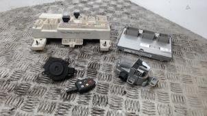 Gebruikte Kontaktslot + computer Volvo V50 (MW) 1.8 16V Prijs € 157,50 Margeregeling aangeboden door Binckhorst BV