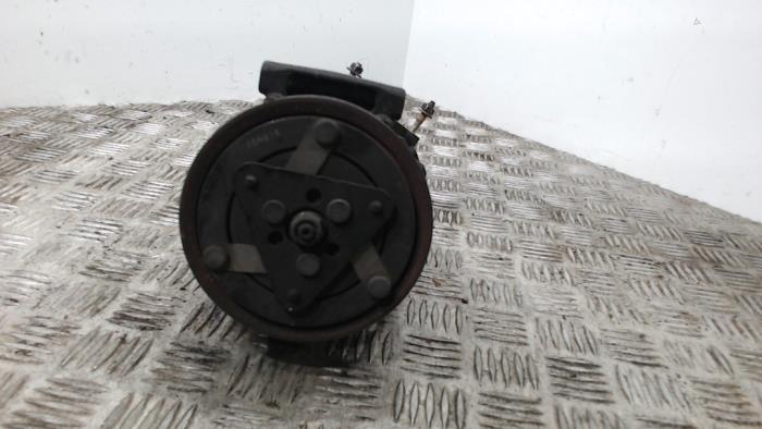 Gebruikte Aircopomp Peugeot 207/207+ (WA/WC/WM) 1.6 16V Prijs € 52,50 Margeregeling aangeboden door Binckhorst BV