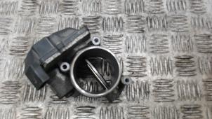 Gebruikte Gasklephuis Volkswagen Crafter 2.5 TDI 30/35/50 Prijs € 36,75 Margeregeling aangeboden door Binckhorst BV