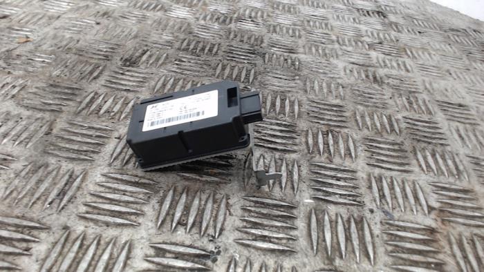 Gebruikte Bandenspanning module Kia Venga 1.6 CVVT 16V Prijs € 26,25 Margeregeling aangeboden door Binckhorst BV