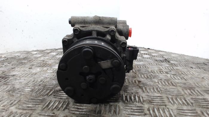 Gebruikte Aircopomp Ford Fiesta 5 (JD/JH) 1.3 Prijs € 52,50 Margeregeling aangeboden door Binckhorst BV
