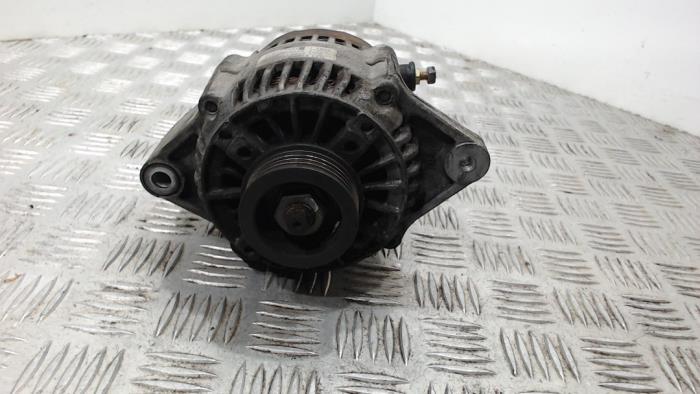 Gebruikte Alternator Suzuki Alto (RF410) 1.1 16V Prijs € 36,75 Margeregeling aangeboden door Binckhorst BV