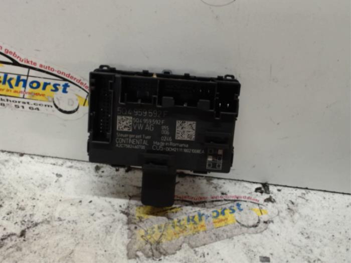 Comfort Module van een Volkswagen Golf VII Variant (AUVV) 1.6 TDI BMT 16V 2019