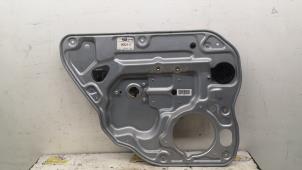 Gebruikte Raammechaniek 4Deurs links-achter Volvo S40 (MS) 2.4 20V Prijs € 31,50 Margeregeling aangeboden door Binckhorst BV