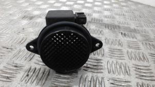 Gebruikte Luchthoeveelheidsmeter Kia Rio (DC22/24) 1.5 16V Prijs € 26,25 Margeregeling aangeboden door Binckhorst BV