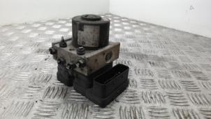 Gebruikte ABS Pomp Volkswagen Caddy III (2KA,2KH,2CA,2CH) 2.0 SDI Prijs € 52,50 Margeregeling aangeboden door Binckhorst BV