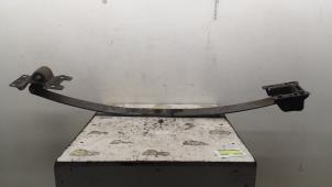 Gebruikte Bladveer achter Renault Master III (FV) 2.3 dCi 135 16V FWD Prijs € 78,75 Margeregeling aangeboden door Binckhorst BV