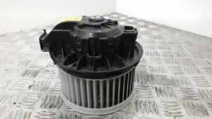 Gebruikte Kachel Ventilatiemotor Volkswagen Up! (121) 1.0 12V 60 Prijs € 31,50 Margeregeling aangeboden door Binckhorst BV